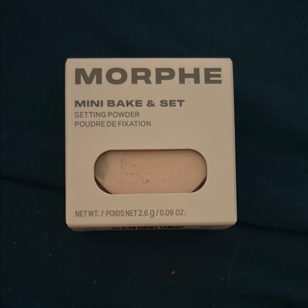 Morphe White Setting Powder for a Flawless Finish
